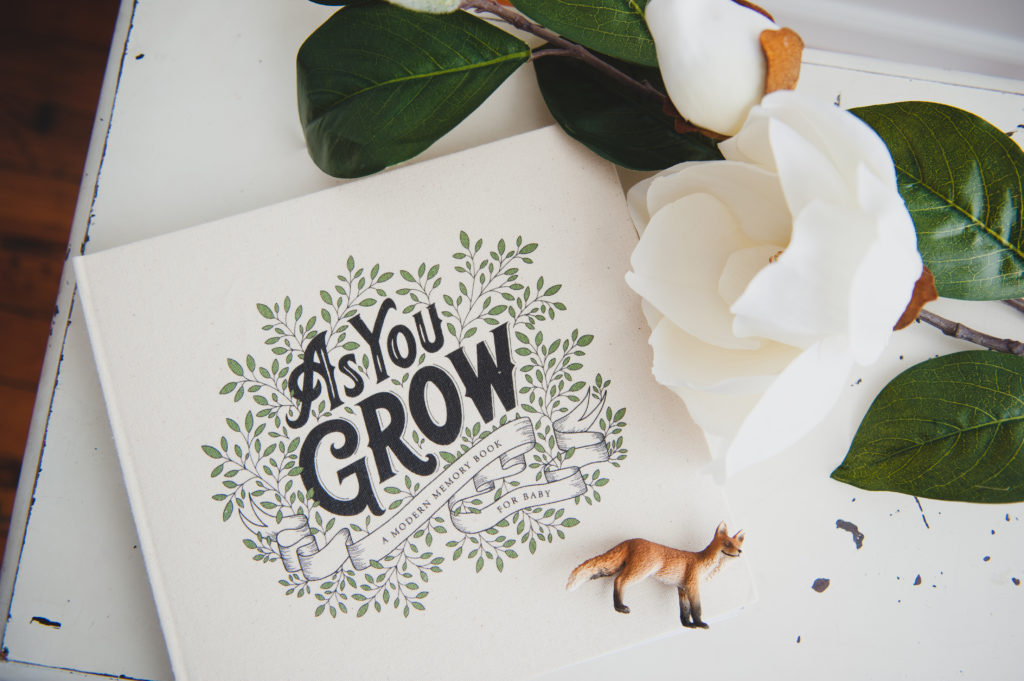 As you grow baby book with flowers for sweet maternity session | Amanda Howse Photography