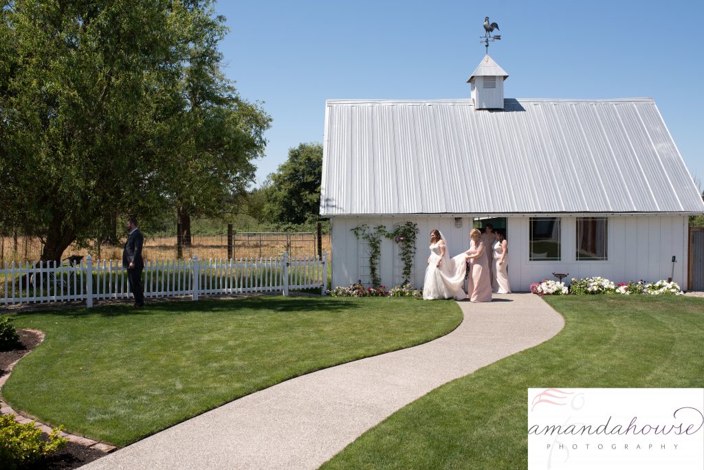 Bridal Suite & Bridesmaids walking out to ceremony Photographed by Tacoma Wedding Photographer Amanda Howse