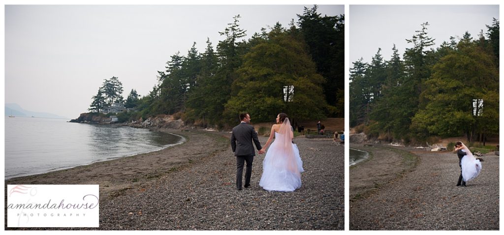 Anacortes beach wedding in late summer | Photographed by Tacoma Wedding Photographer Amanda Howse