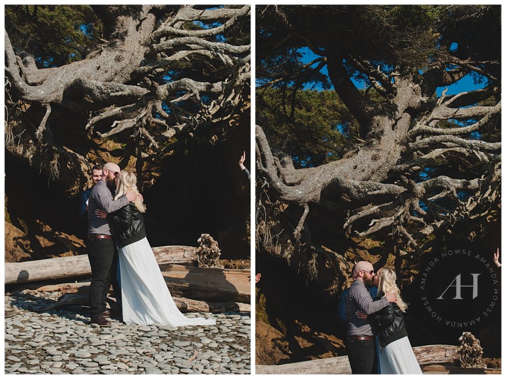 Bride & Groom Exchanging Vows by the Tree of Life in Washington | Photographed by Tacoma Wedding Photographer Amanda Howse