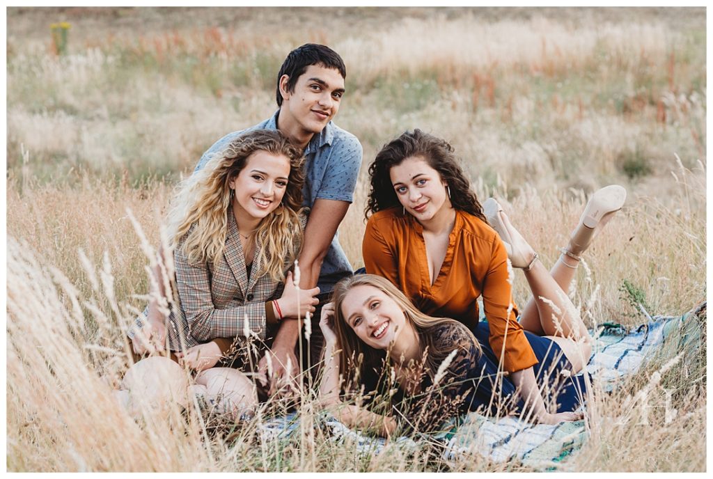 Family Portraits on a Picnic Blanket | Family Portraits with Four Siblings | Photographed by Tacoma Family Portrait Photographer Amanda Howse