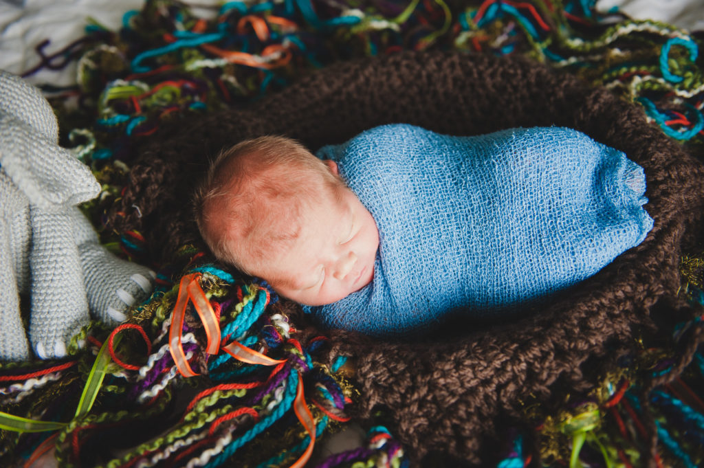 Sweet Newborn Photography | Sleeping Newborn Portraits | Photographed by the Best Tacoma Photographer Amanda Howse Photography