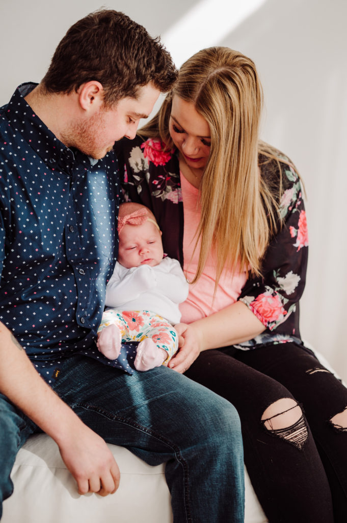 Sweet Newborn and Parent Portraits | Outfit and Location Ideas for Family Portraits | Photographed by the Best Tacoma Photographer Amanda Howse Photography