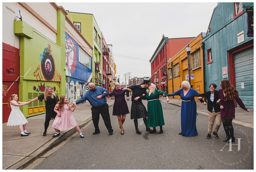 Fun Family Wedding Portrait Ideas in Downtown Tacoma | Cute Group Photos For Weddings | Photographed by the Best Tacoma Wedding Photographer Amanda Howse Photography